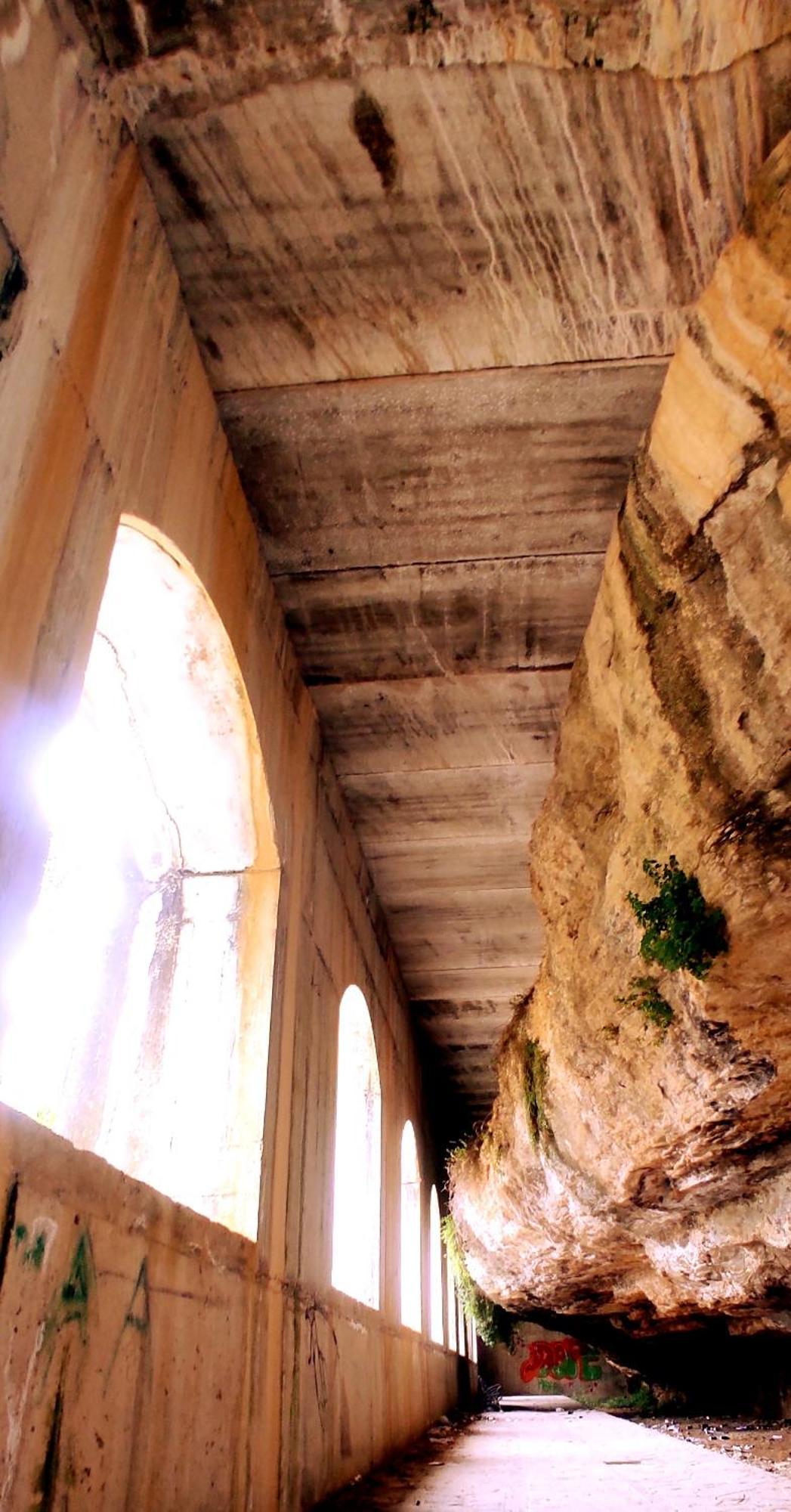 Casa Cueva Chicas Del Puente *