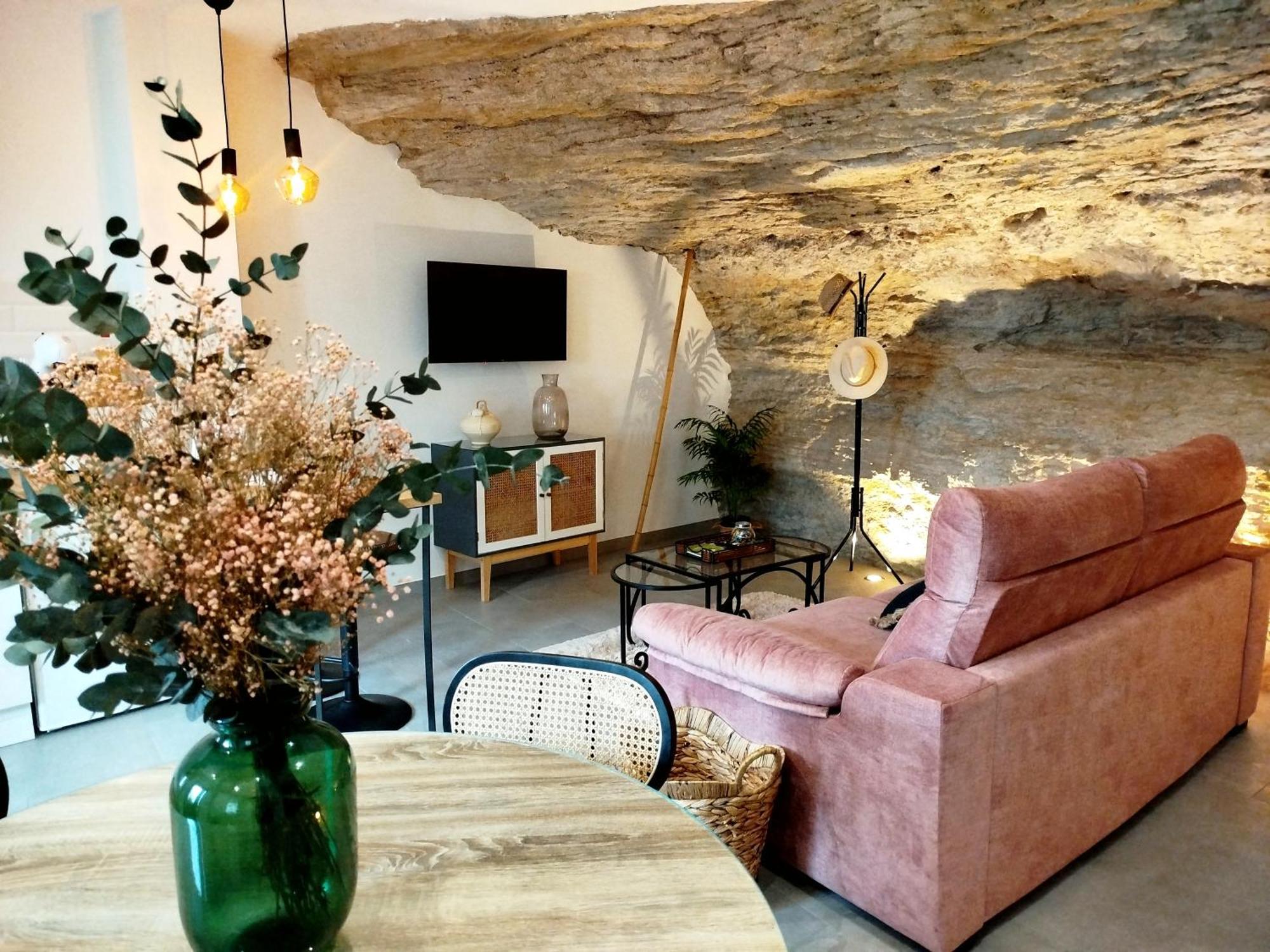 Casa Cueva Chicas Del Puente Setenil De Las Bodegas